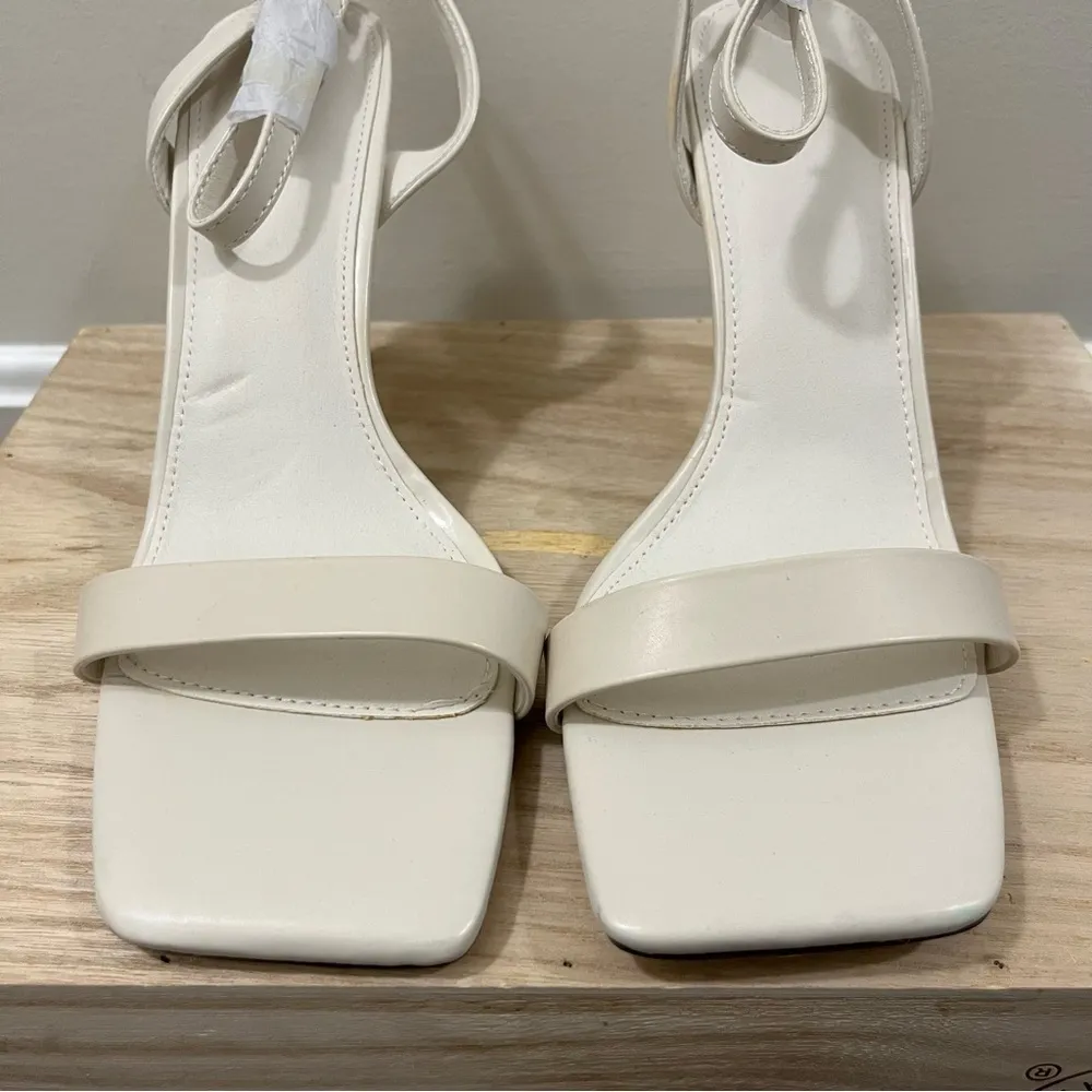 Boutique White Square Toe Slip On Stilettos 10 - Image 4