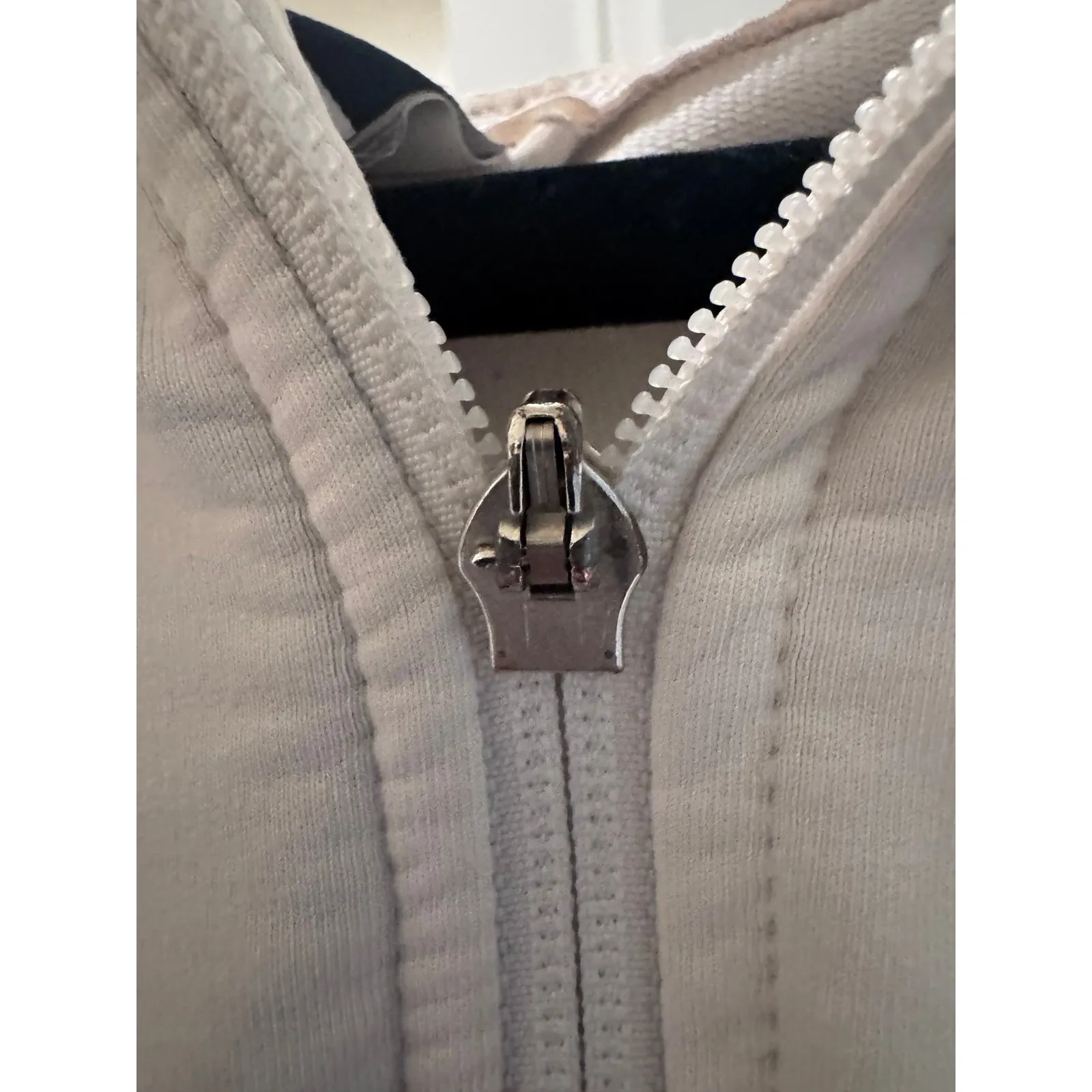 Women's Nike zip up size‎ large - Image 6