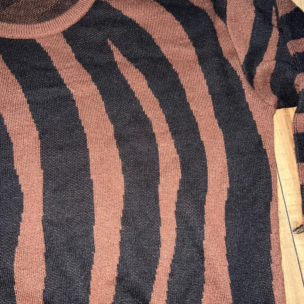 Ophelia Roe sweater - Image 2