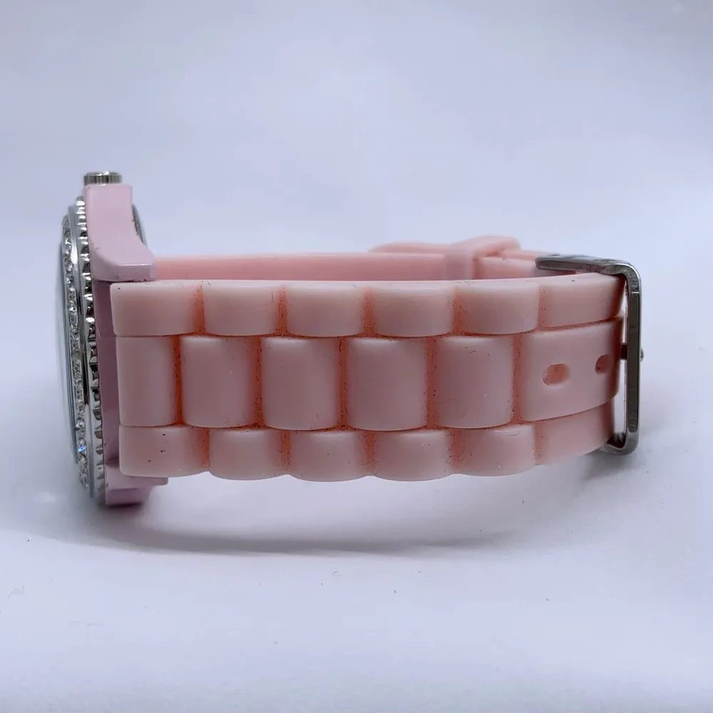 Geneva platinum ladies Quartz analog watch 39mm rhinestones pink dial w/battery - Image 3