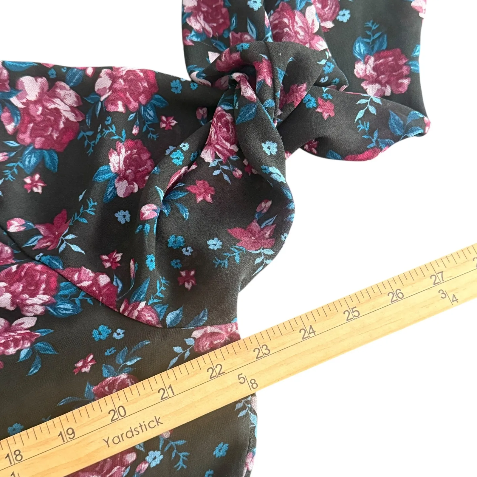 Torrid‎ 1 Dark Floral Whimsigoth Chiffon Lace Up Top Size 1X Flare Sleeve Black - Image 11