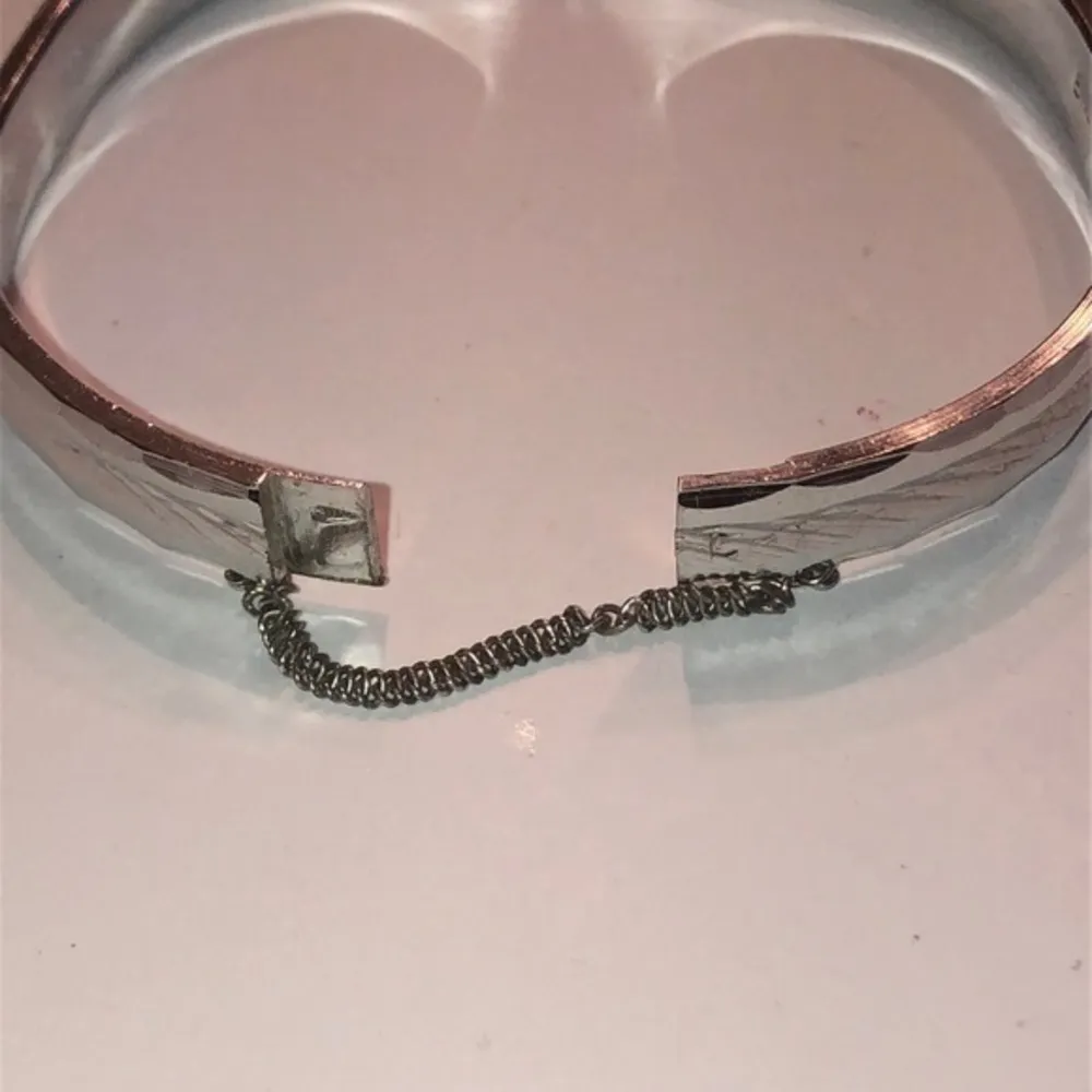 Pastelli RGP Rolled Gold Plated Silver Tone Hinged Bangle Bracelet - Image 5