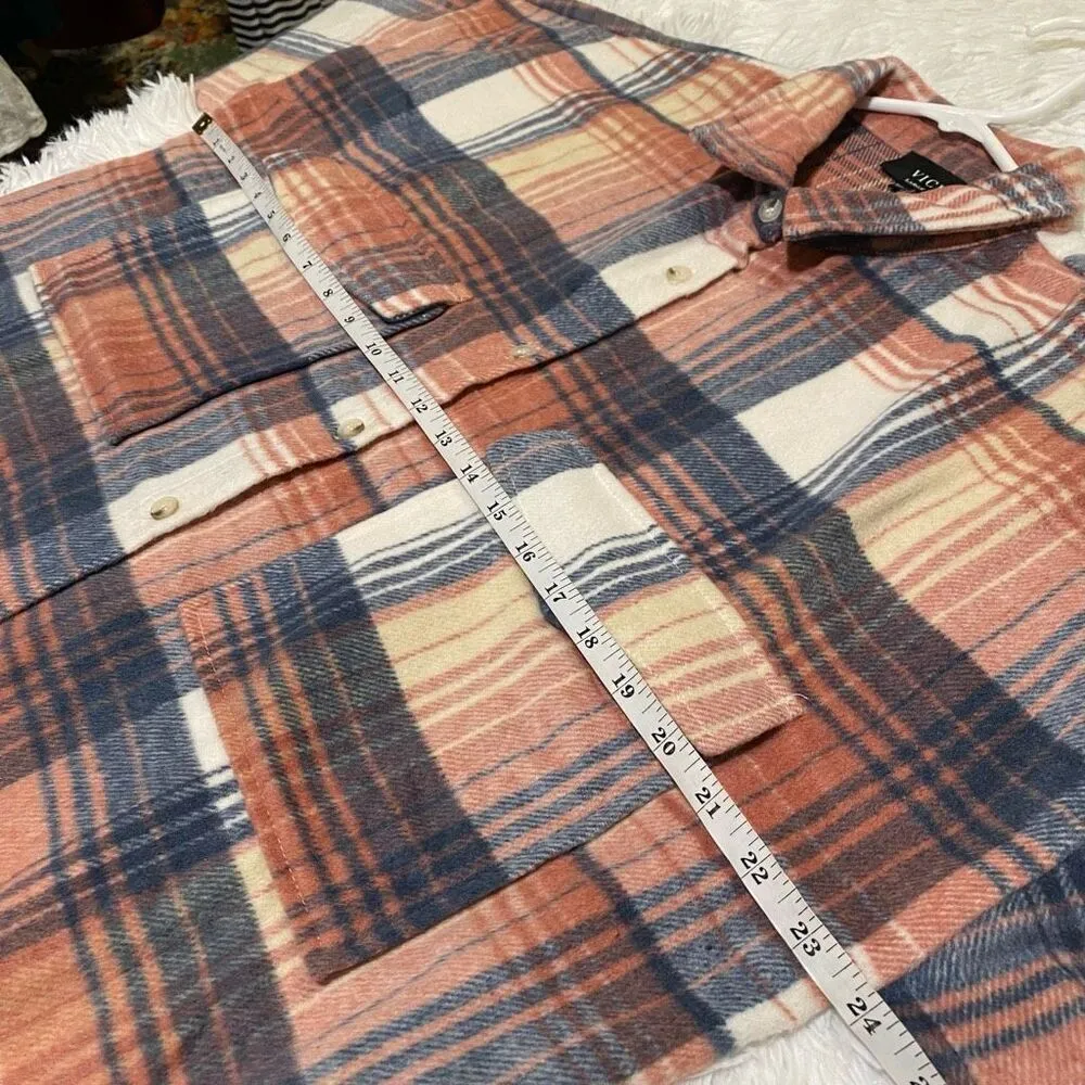 VICI  Balboa Plaid Wool Blend Shacket in Mauve Large - Image 5