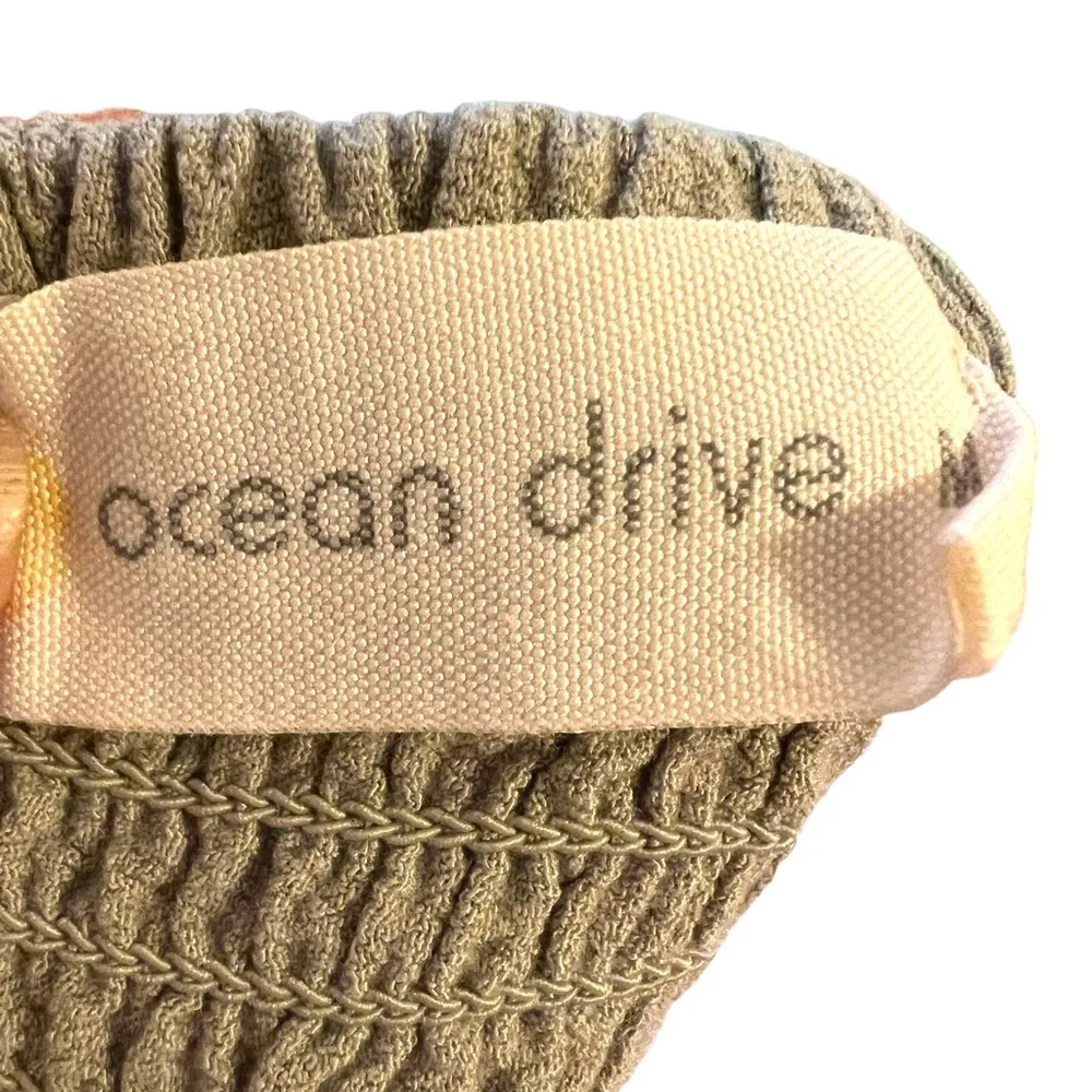 Ocean Drive Crinkle Crochet Handkerchief Top Olive - Image 13