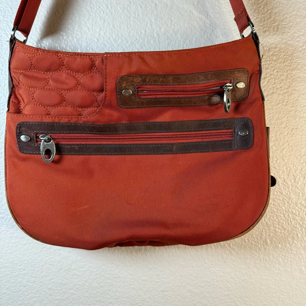 Mosey Roamer crossbody bag Red - Image 5
