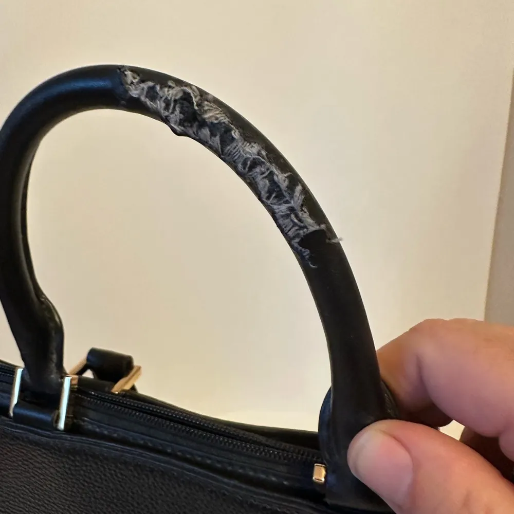 Michael Kors Black Leather Tote Bag - see‎ photos - Image 9