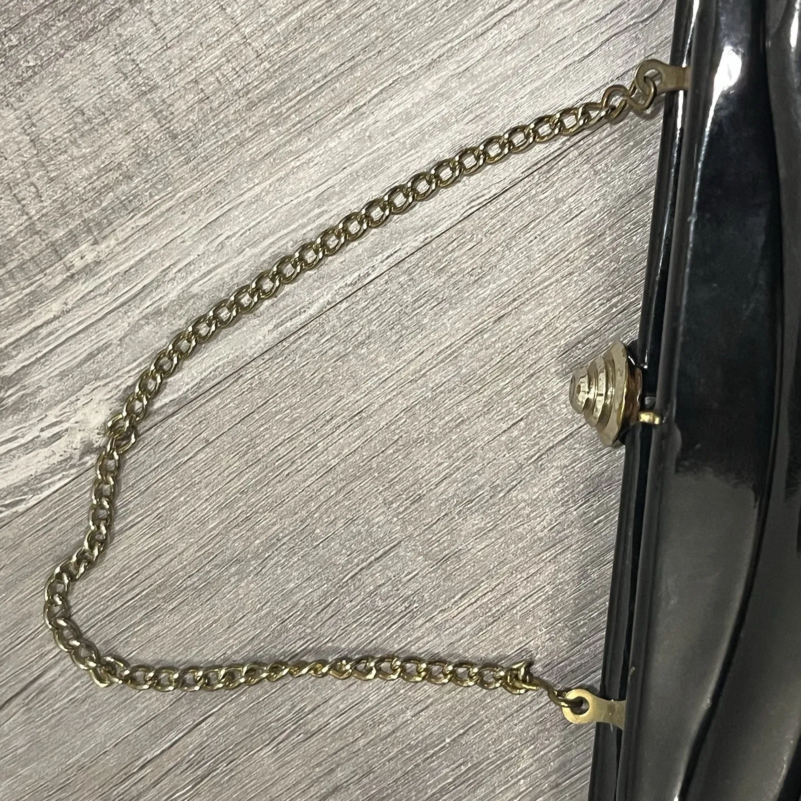 VTG Mid Century Shiny Black Patent Leather Look Clutch Purse Evening Bag Bow - Image 8