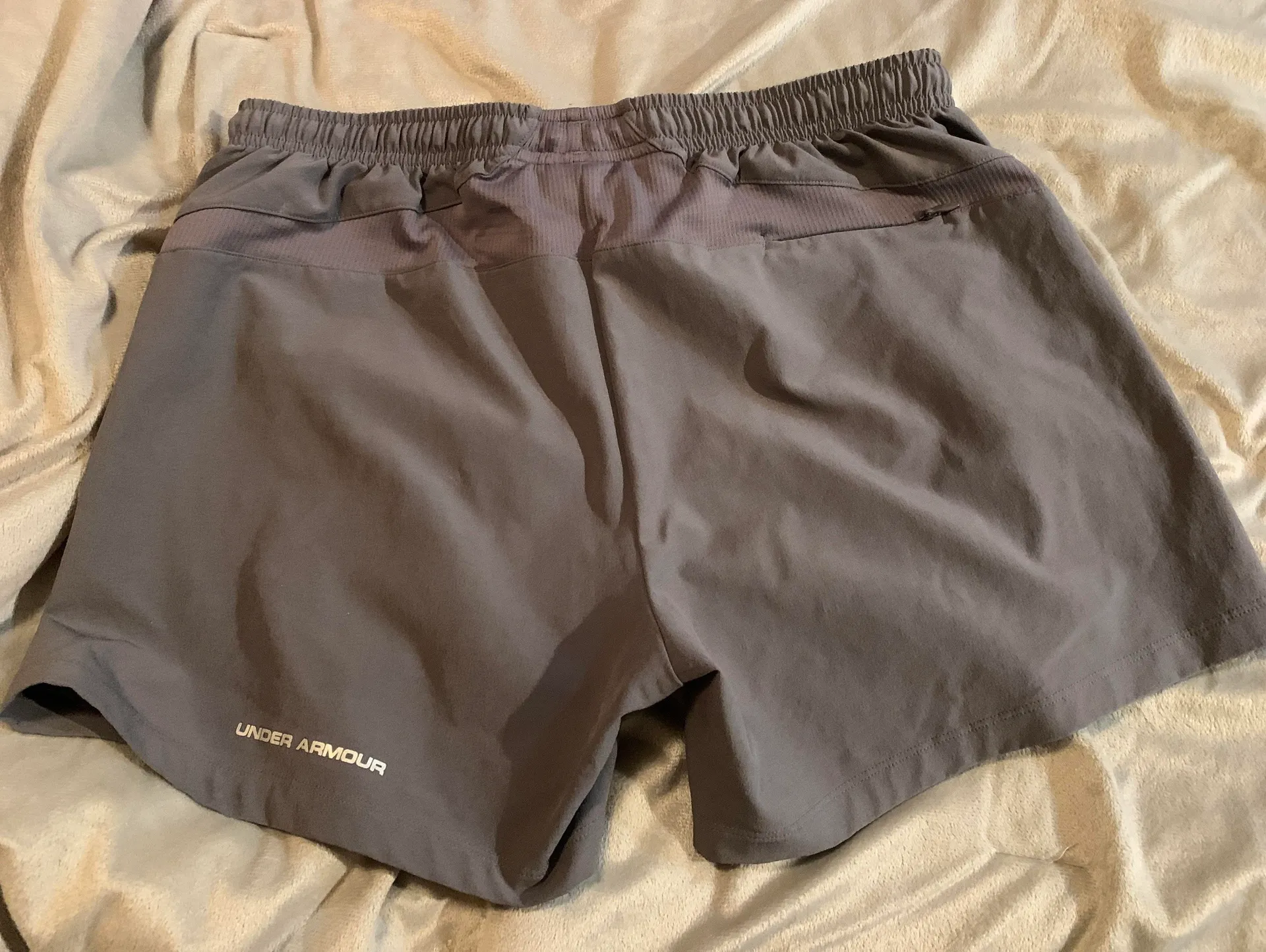 Under Armour Under Armoire Shorts - Image 2
