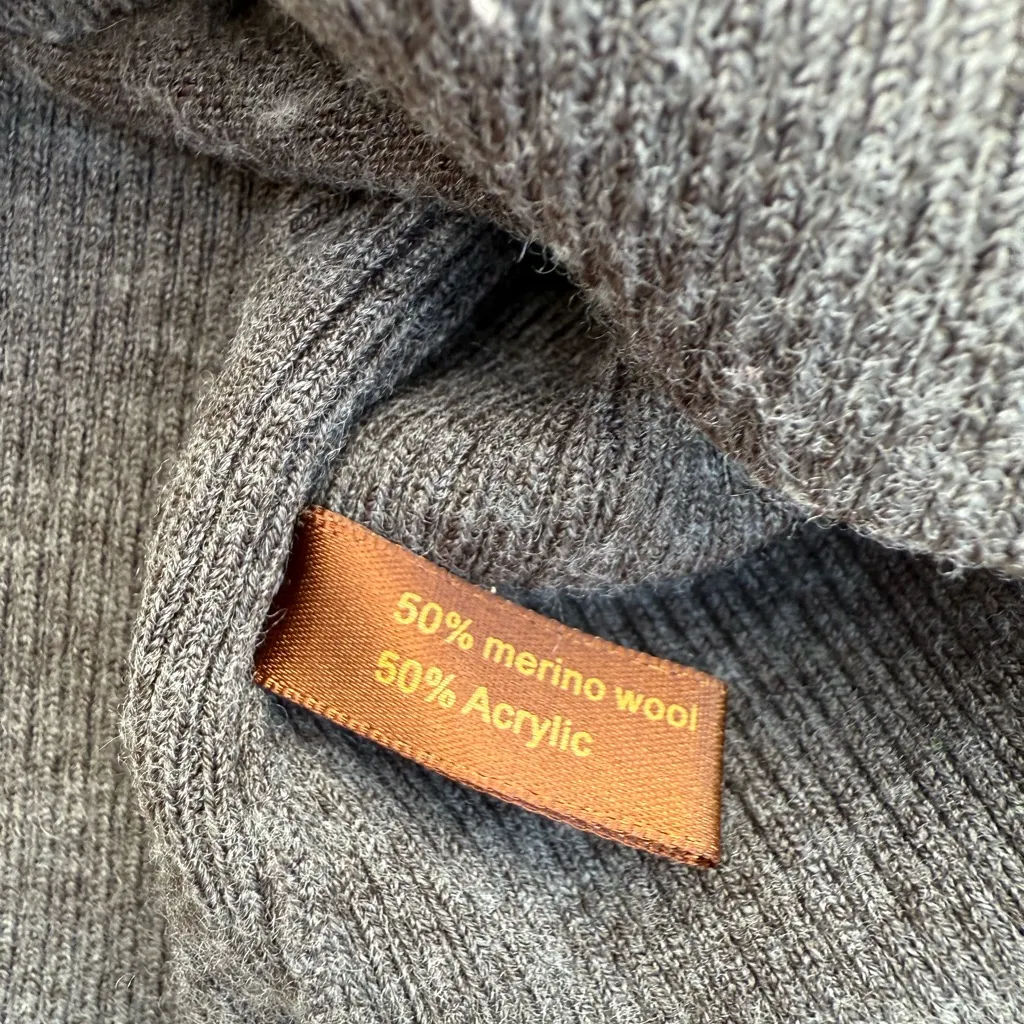 The Limited Gray Turquoise Teal Argyle Wool Blend Sweater Womens Size XS EUC - Image 8