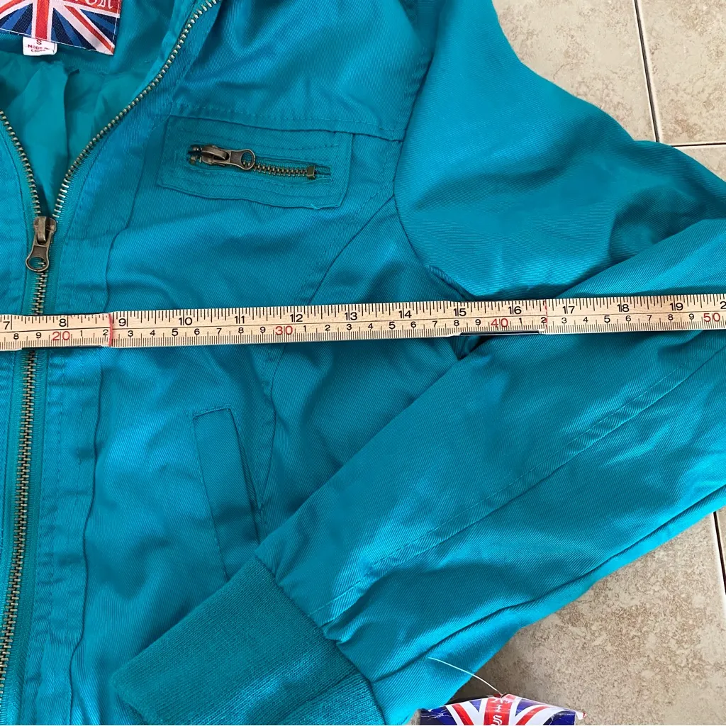 MISS LONDON Women's Zip Front Denim Style Lightweight Teal Jacket Size Small - Image 5