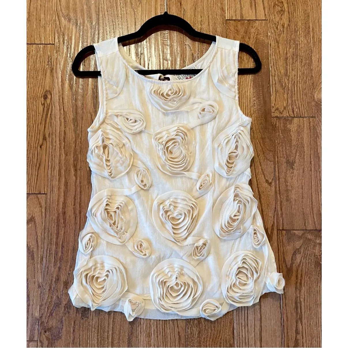 Anthropologie Yoana Baraschi ivory rosette sleeveless blouse size xs - Image 7