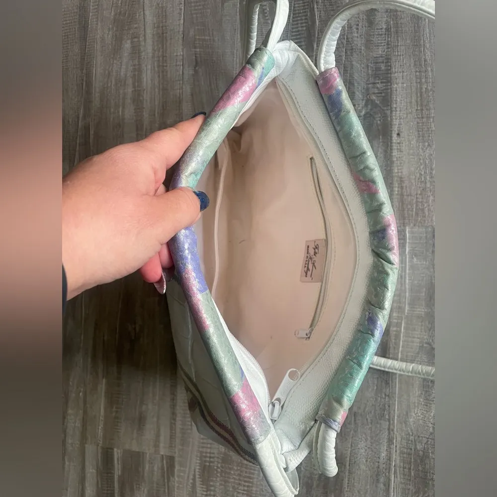 Fifth Avenue Handbags Leather Patchwork Purse White - Image 7