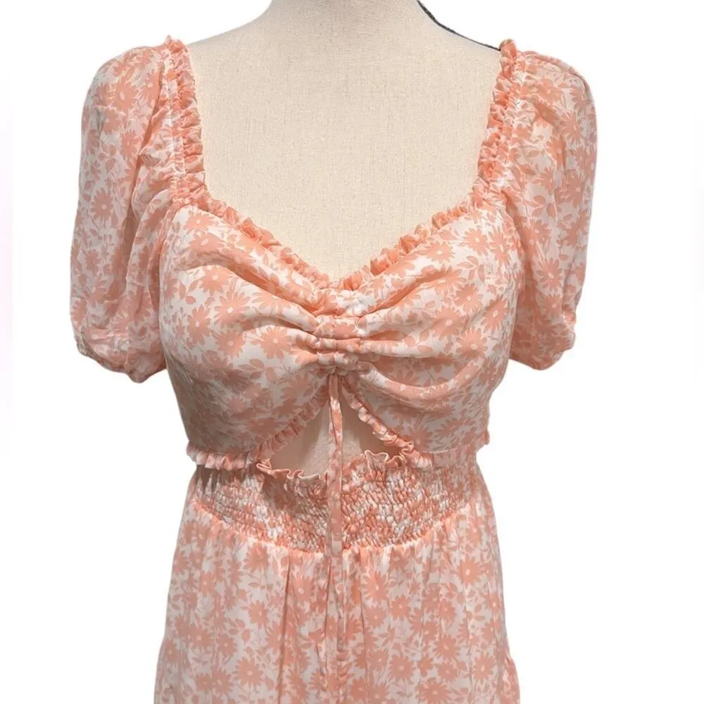 Madden NYC Juniors' Smocked Waist Dress with Cut Out NWOT - Image 4