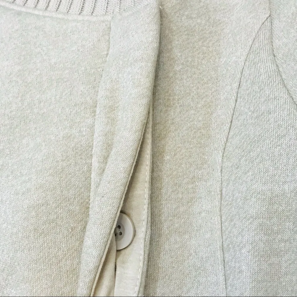 Target Off white Sweatshirt Jacket size Medium - Image 58