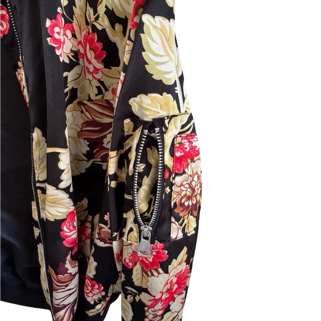 Bomber Jacket Floral satin - Black and Red woman’s sz M - Image 8