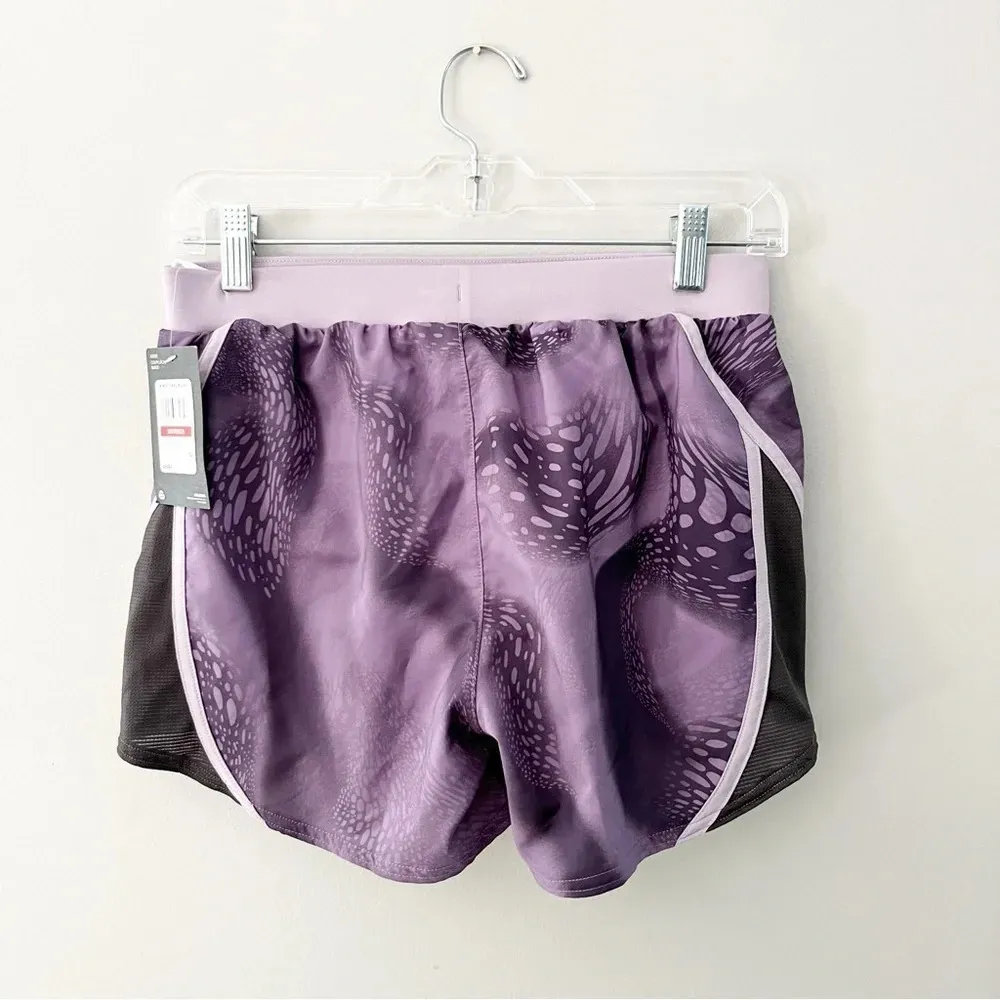 NWT Under Armour HeatGear Women UA Mileage 2.0 Purple Loose Shorts Size XS - Image 3