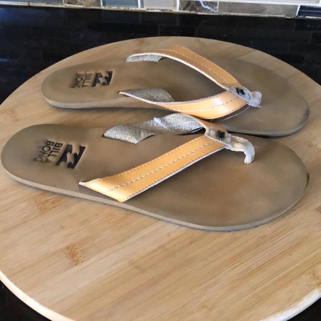 Billabong foam sole sandals leather‎ thong - Image 4