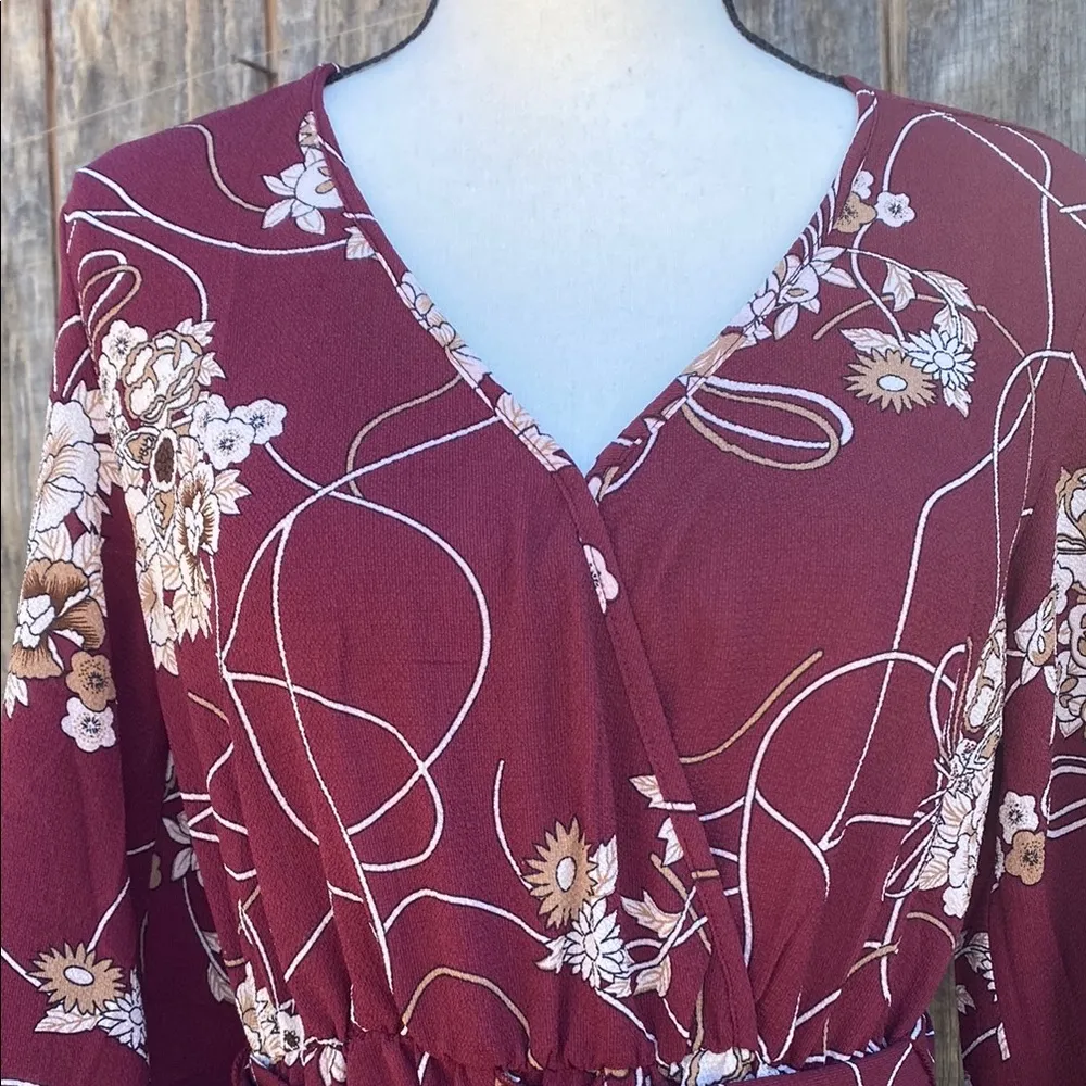 New UGUEST Burgundy & Cream Floral Long Sleeve V - Image 3