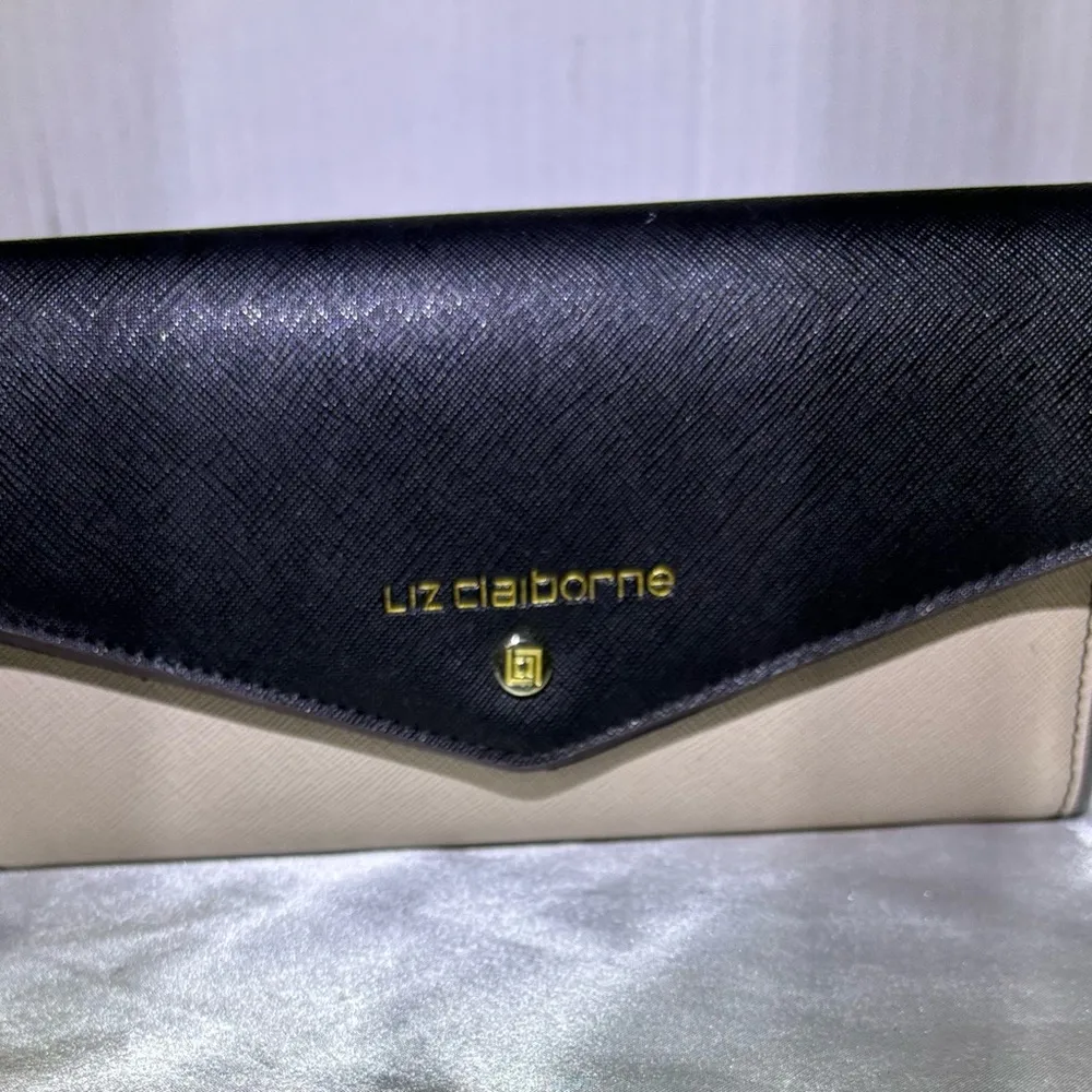 Envelope Clutch Wallet - Image 3