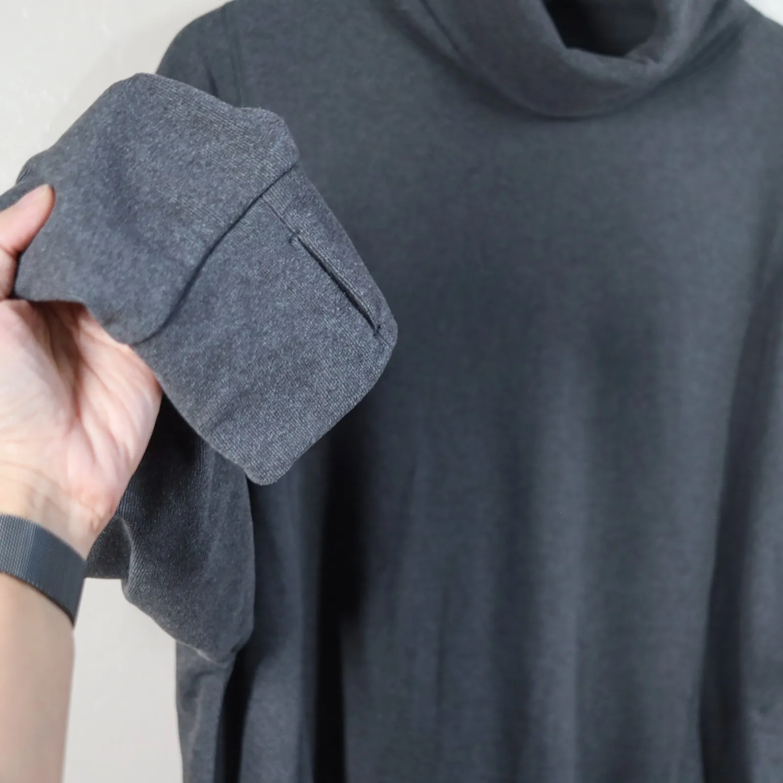 Varley Ranier Rollneck Jumper Charcoal Gray Turtleneck Top Womens M Thumbholes - Image 11