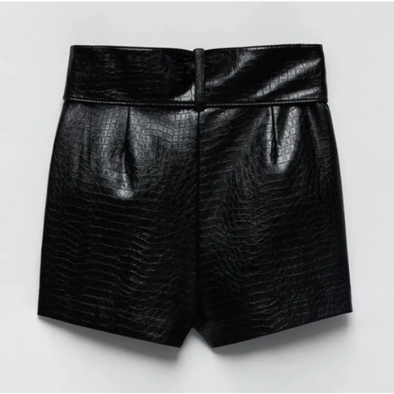 Zara High Waisted Faux Leather Shorts Skort Front Slit, size medium - Image 3