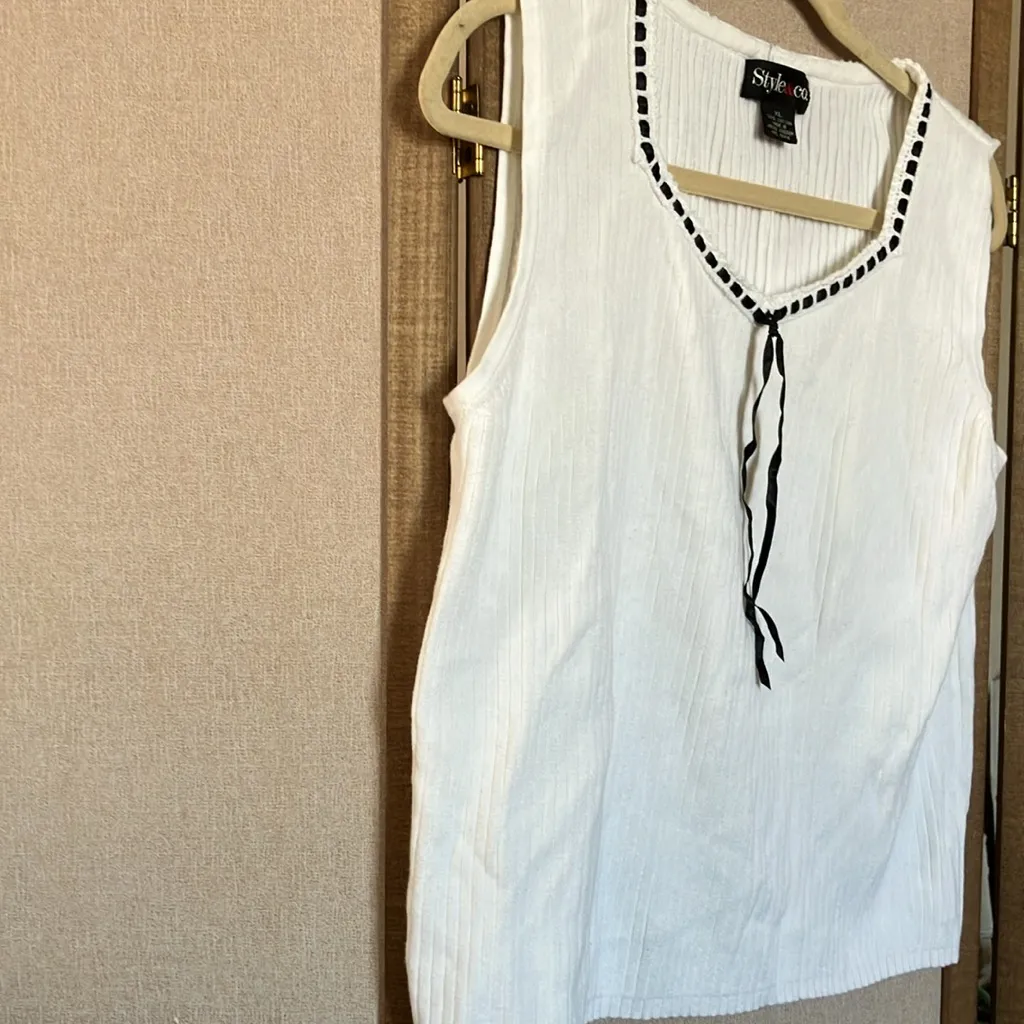 FINAL MARKDOWN Style & Co. Classic White Knit Sweater XL - Image 4