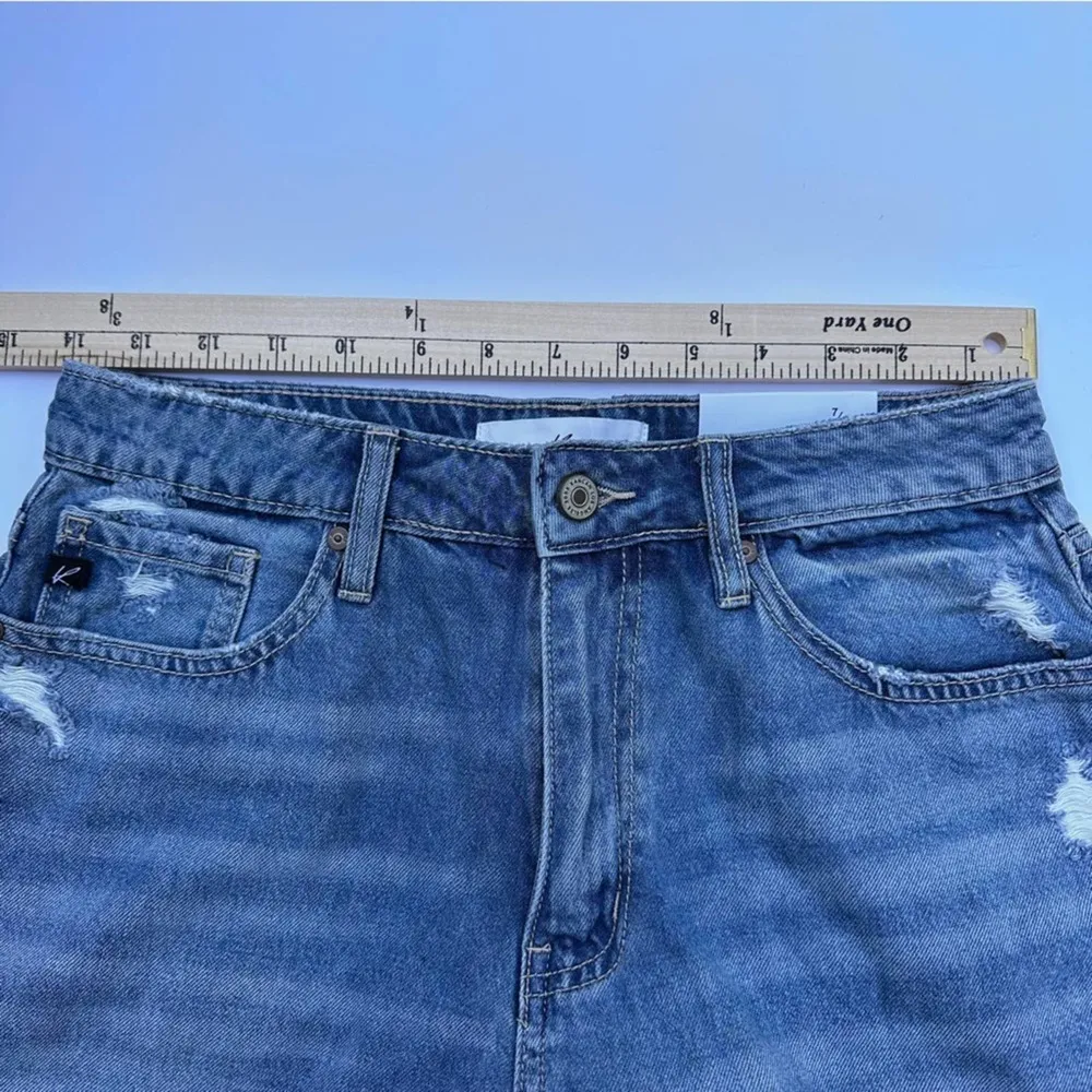KanCan ultra high rise 90's Boyfriend Jeans Medium Wash NWT Distressed 27 - Image 4