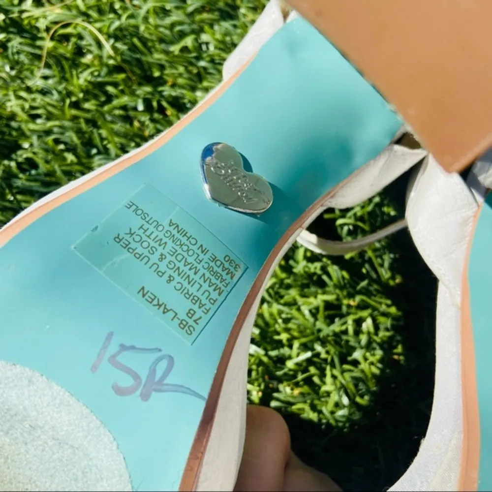 Blue by Betsy Johnson rhinestone floral platform high heels sandals shoes - Image 7