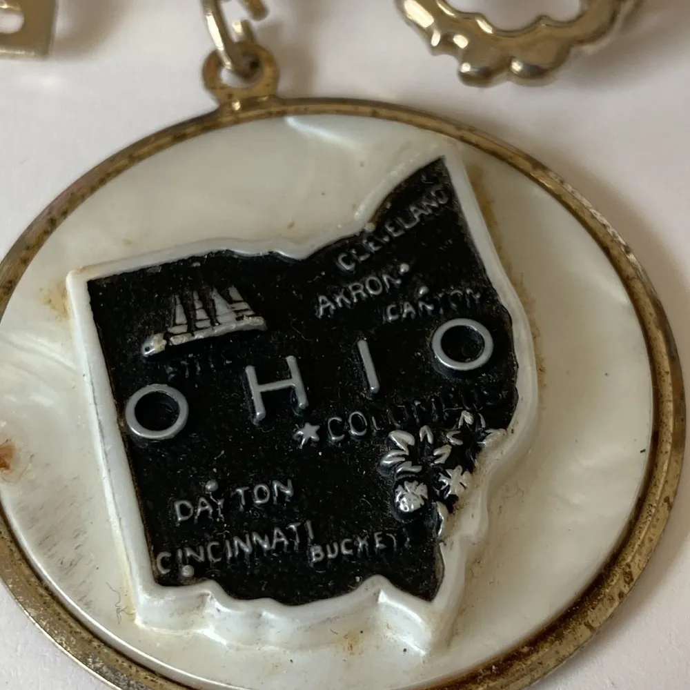 Vintage Ohio STATE Map w/ Gold Tone Key Womens Brooch FORT 1959 to the City Black - Image 6