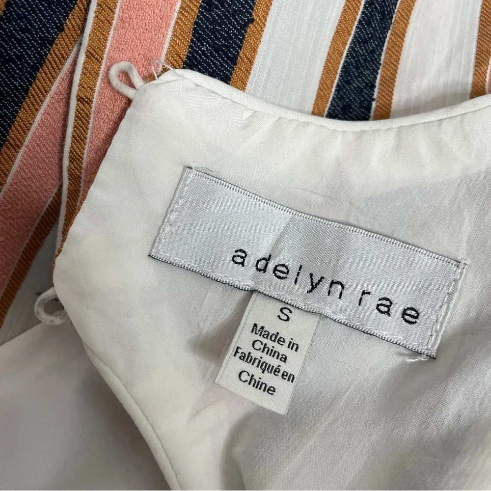 ADELYN RAE Gidget Striped Woven Sleeveless Tie Back Cropped Jumpsuit Size Small - Image 12