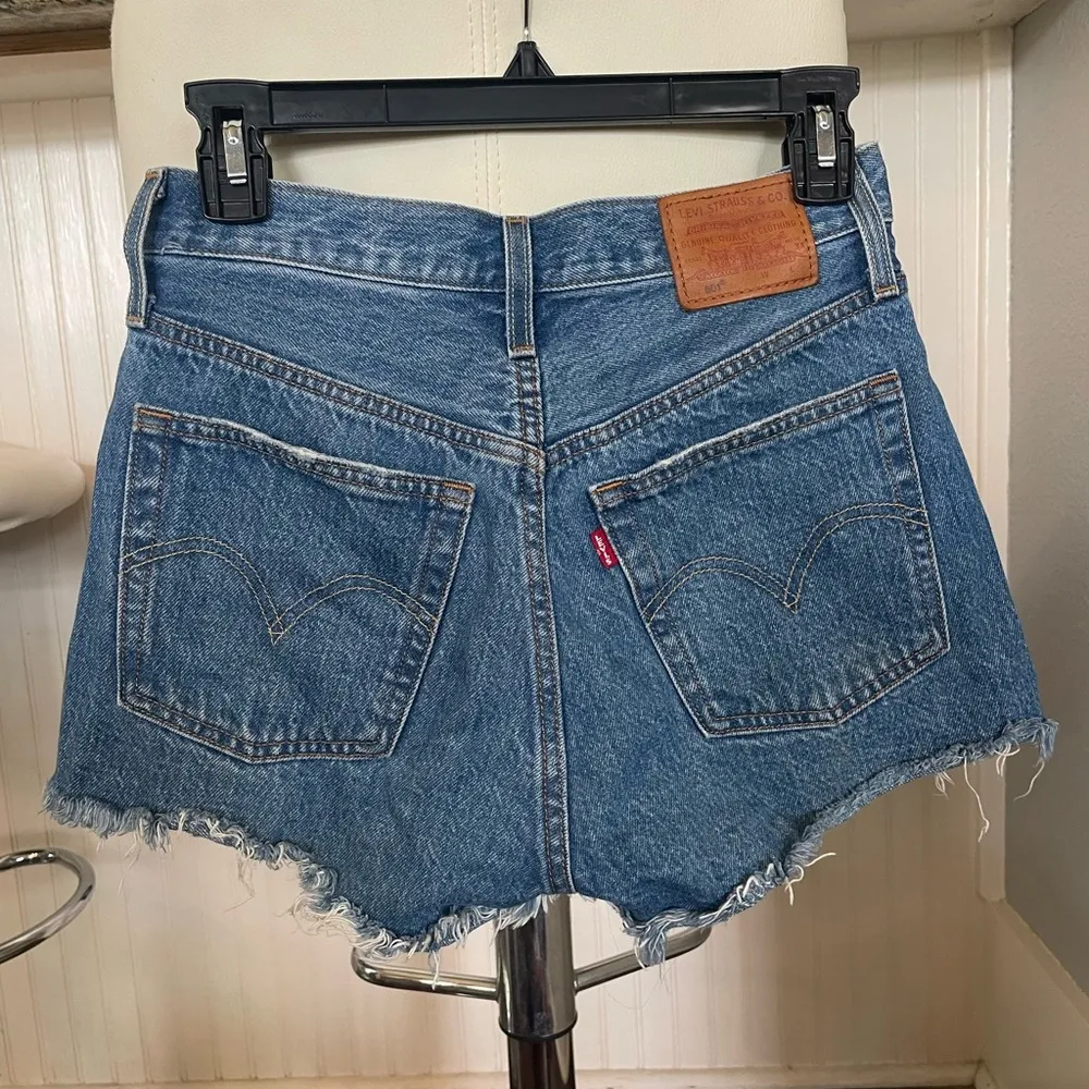 Levi's 501 Blue Jean Shorts High-Waisted Distressed - Image 3