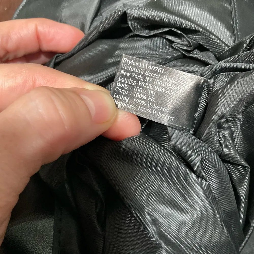 NWT EXTRA LARGE VICTORIAS SECRET FRINGED BAG - Image 7