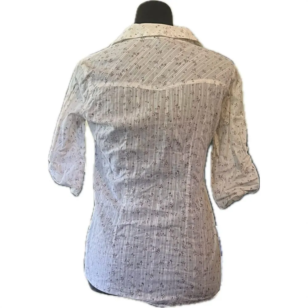 Vanity women’s small floral print button up 3/4 sleeve roll‎ cuff blouse - Image 3