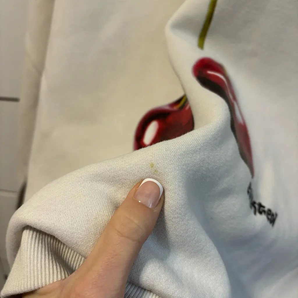 Edikted  Cherry Sweatshirt - Image 6