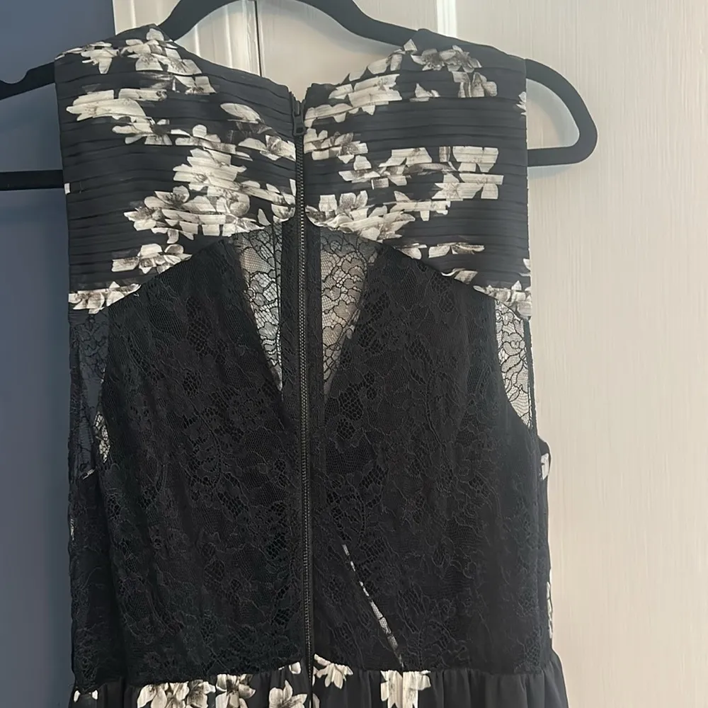 ALICE + OLIVIA black Southern Blossom Ari tiered maxi dress size 12 NWT $700 - Image 12