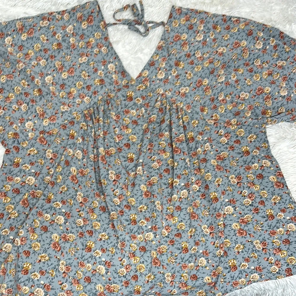 Impressions Blue Pink Tie Front Long Sleeve Lightweight Blouse balloon sleeves - Image 5