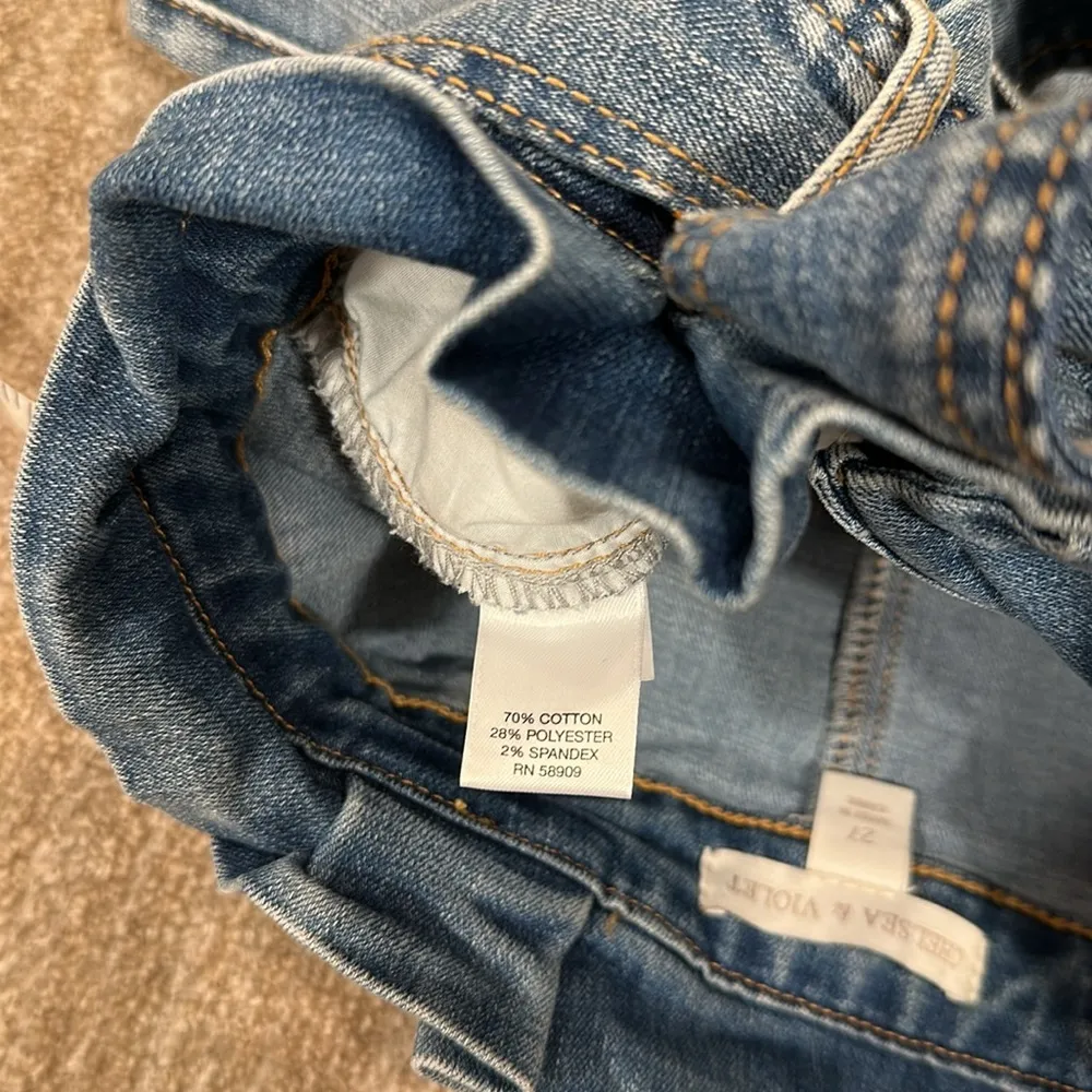 Chelsea & Violet Cuffed Hem Tie Waist Bow Pleated Denim Jean Shorts Women 27 - Image 7