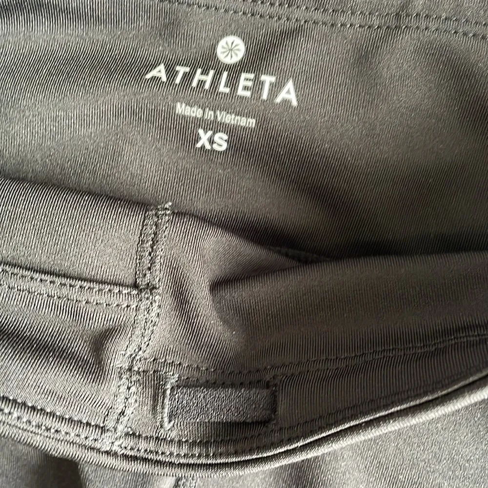 Athleta Mesh Sonar Capri Legging Crop Sheer Panels - Image 7