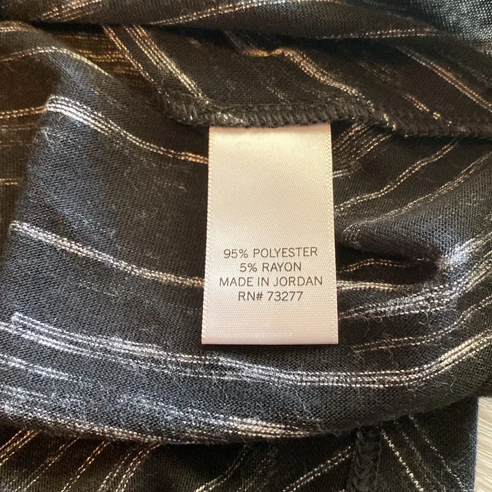 Apt 9 XS Batwing Top - Image 5