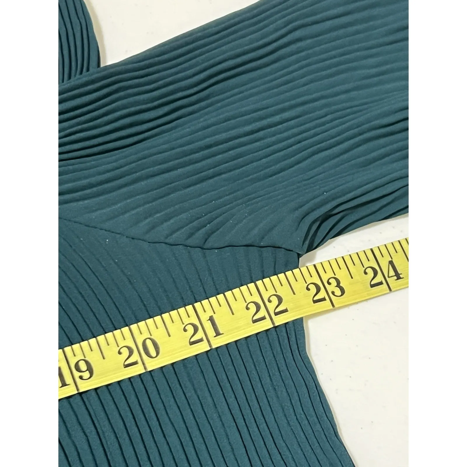 Catherine’s Woman’s Plus Size 1X Cold Shoulder, Stretchy, Emerald Green Blouse - Image 8