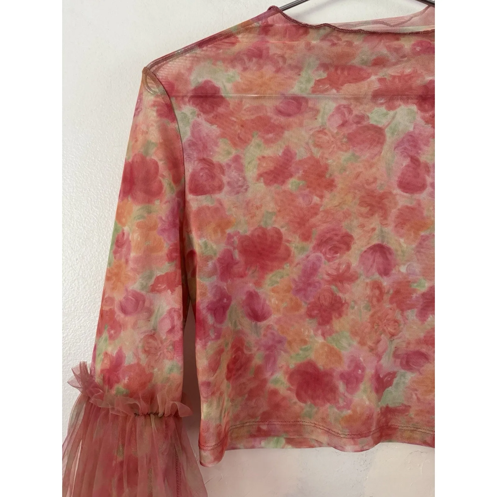 Shein Pink Yellow Sheer Mesh Tulle Flare Sleeve Crop Top Size Large - Image 3