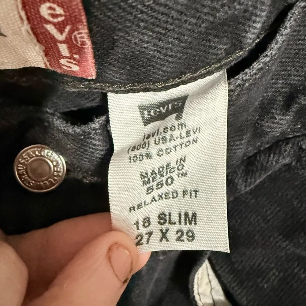 Levi’s relaxed fit Womens 18 slim denim jeans ￼‎ - Image 3