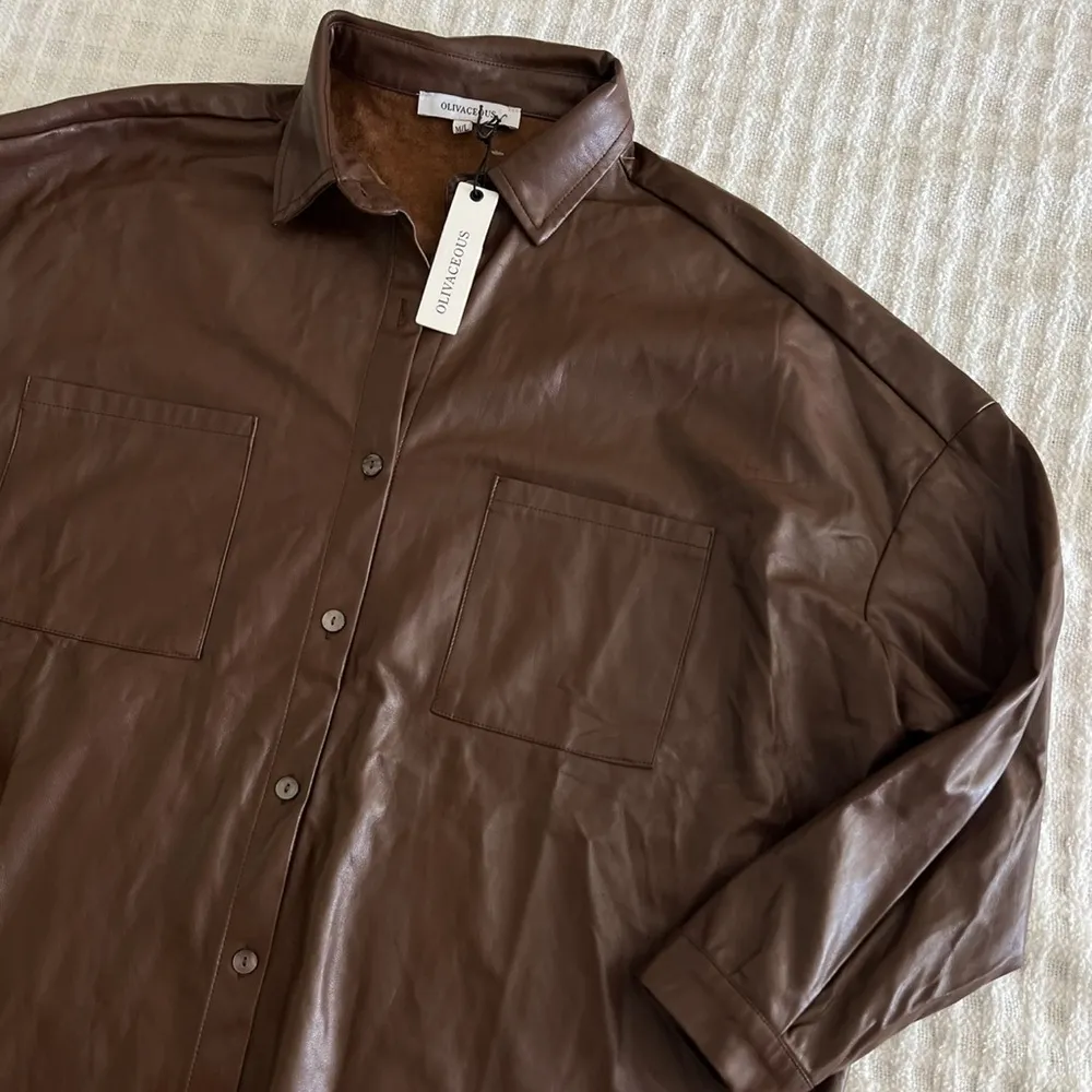 NWT Olivaceous Brown Leather Shacket ✨🤎 - Image 4