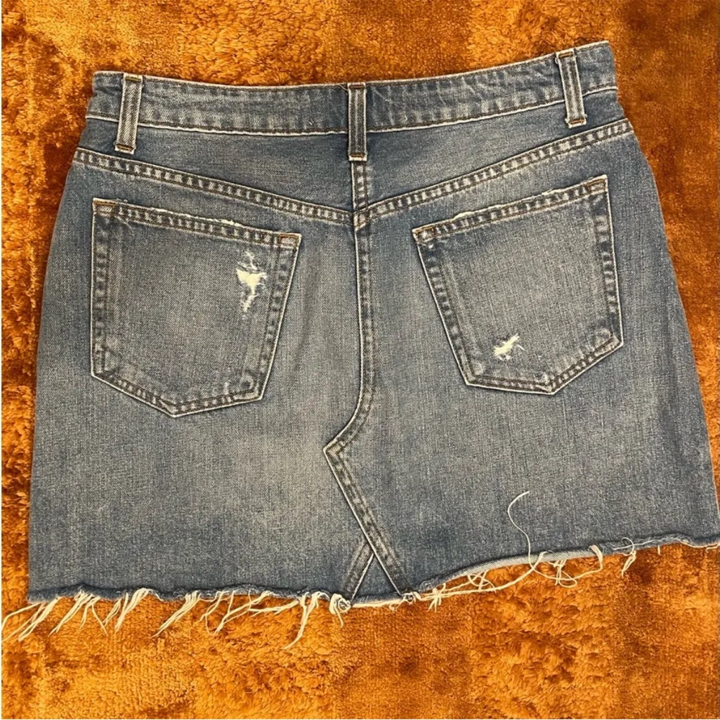 Reformation Retooled Denim Mini Jean Skirt Salton Wash Distressed Size 29 - Image 3
