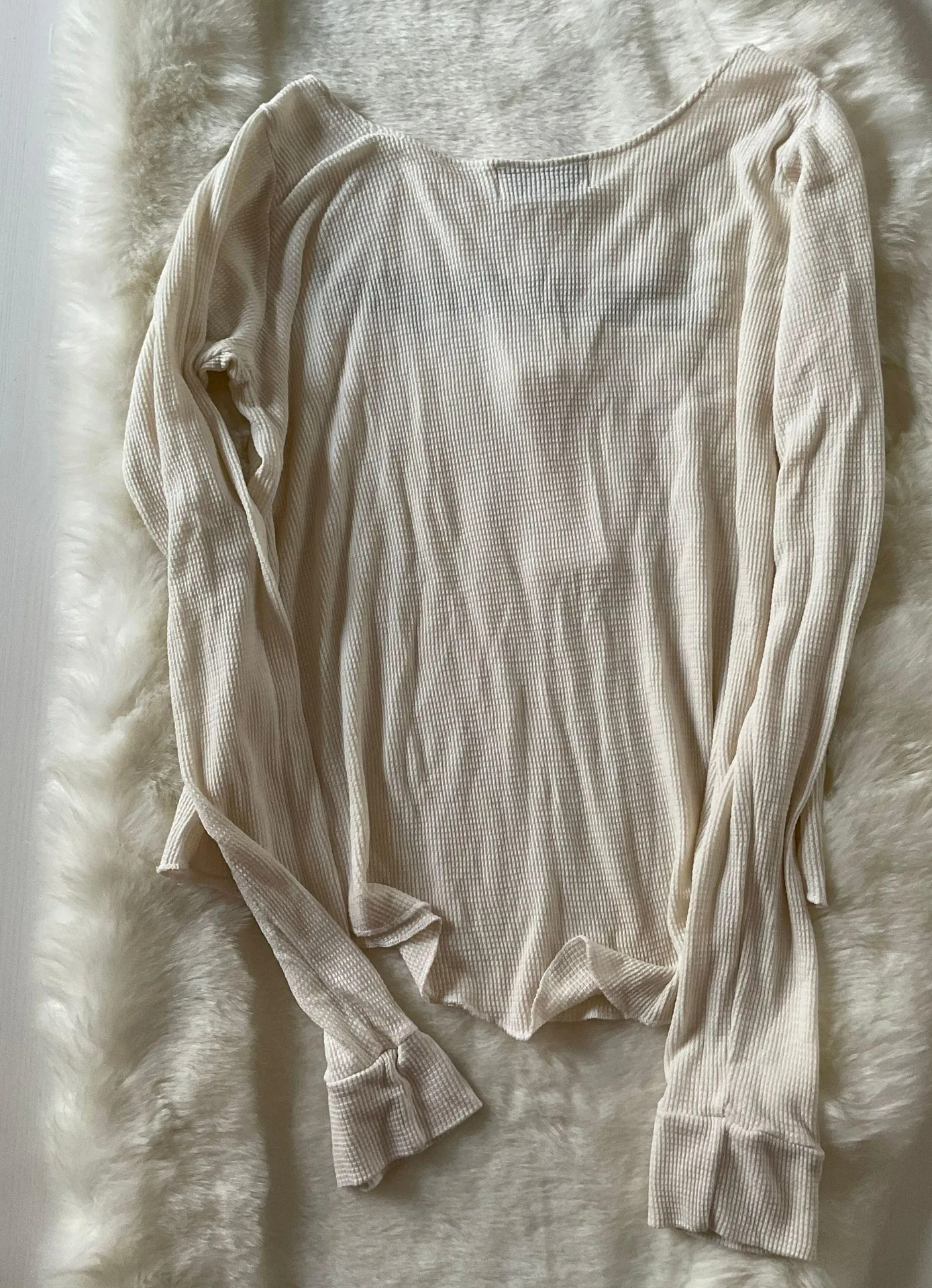 Wildfox Champagne Graphic Thermal Top - Image 3