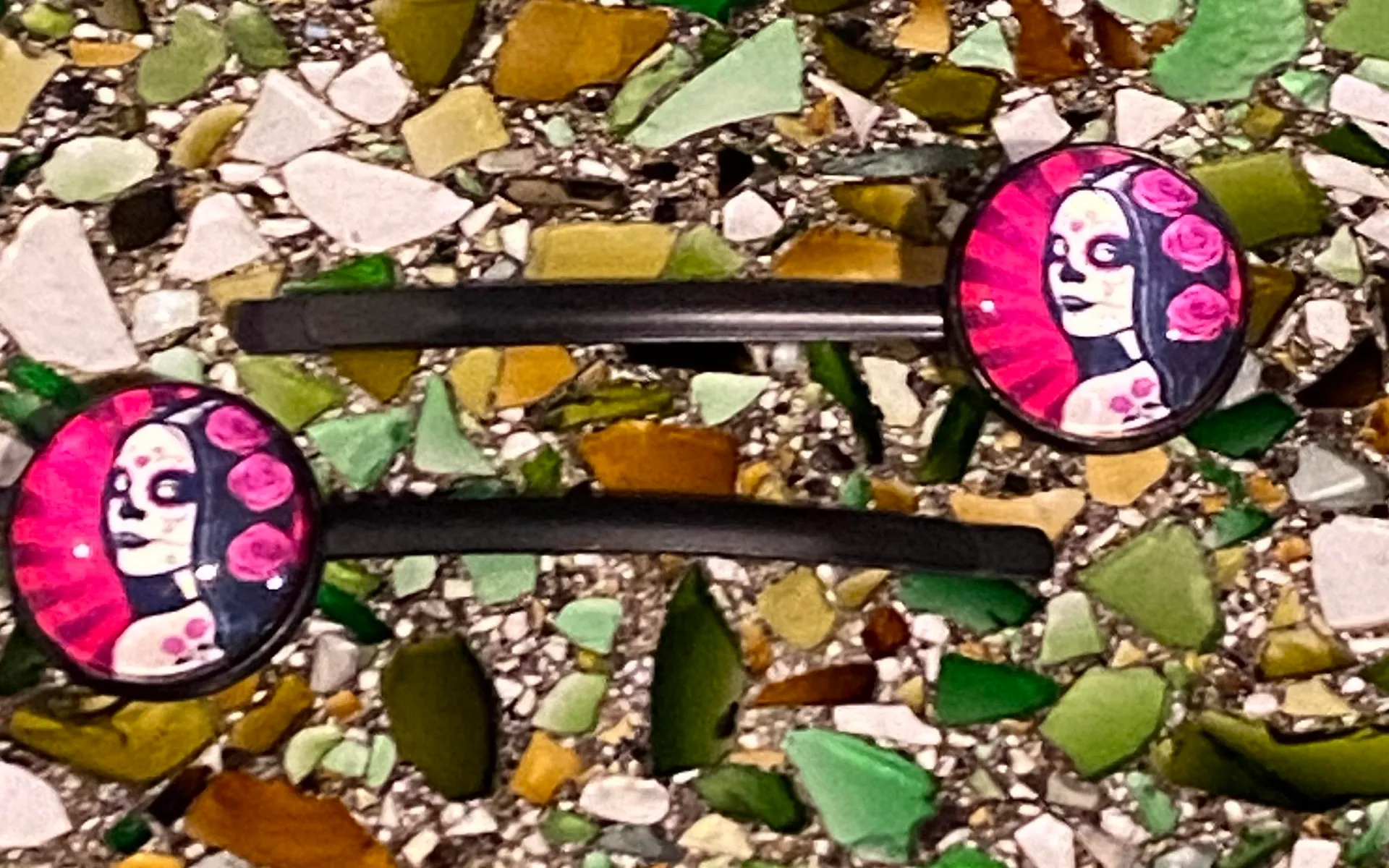 New 2 pc fashion Women hair clips  - Image 2