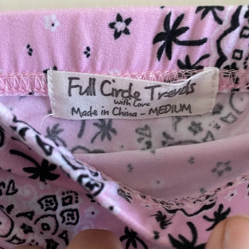 Y2k Bubblegum pink bandana scarf print camisole crop top NWT - Image 3