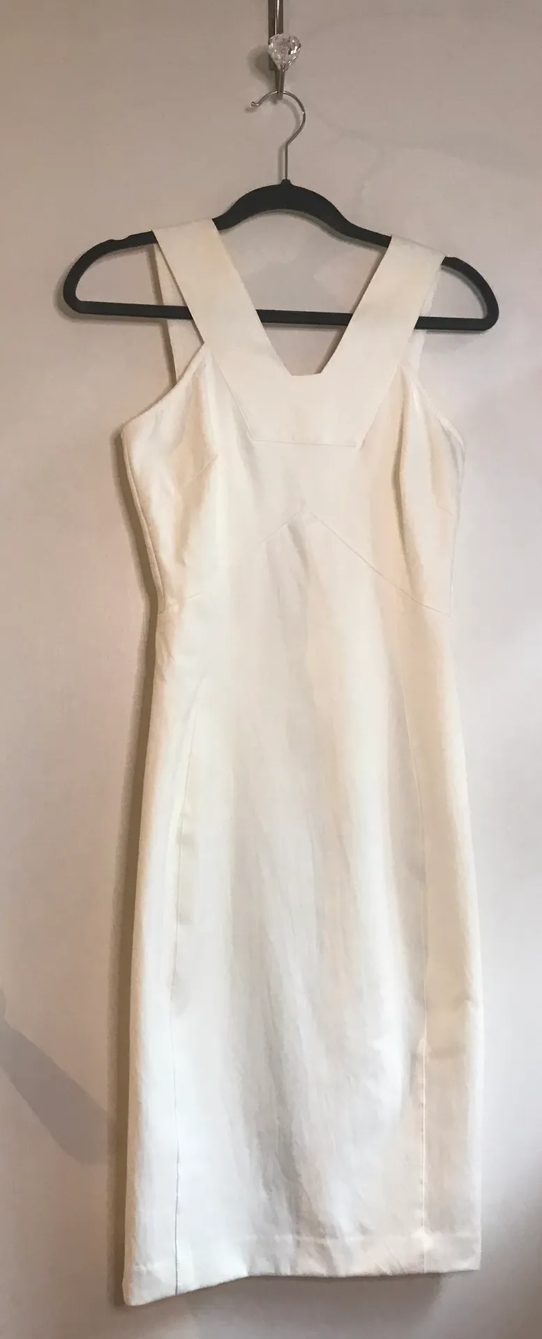 Sleeveless V-Neck Scuba Sheath Dress - Image 3