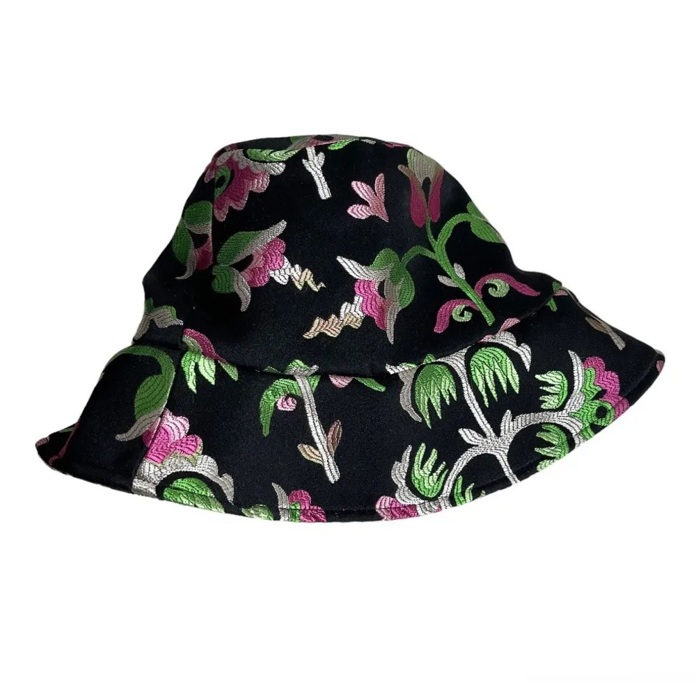 CYNTHIA ROWLEY Jacquard Bucket Hat Black Pastel Floral One Size - Image 4