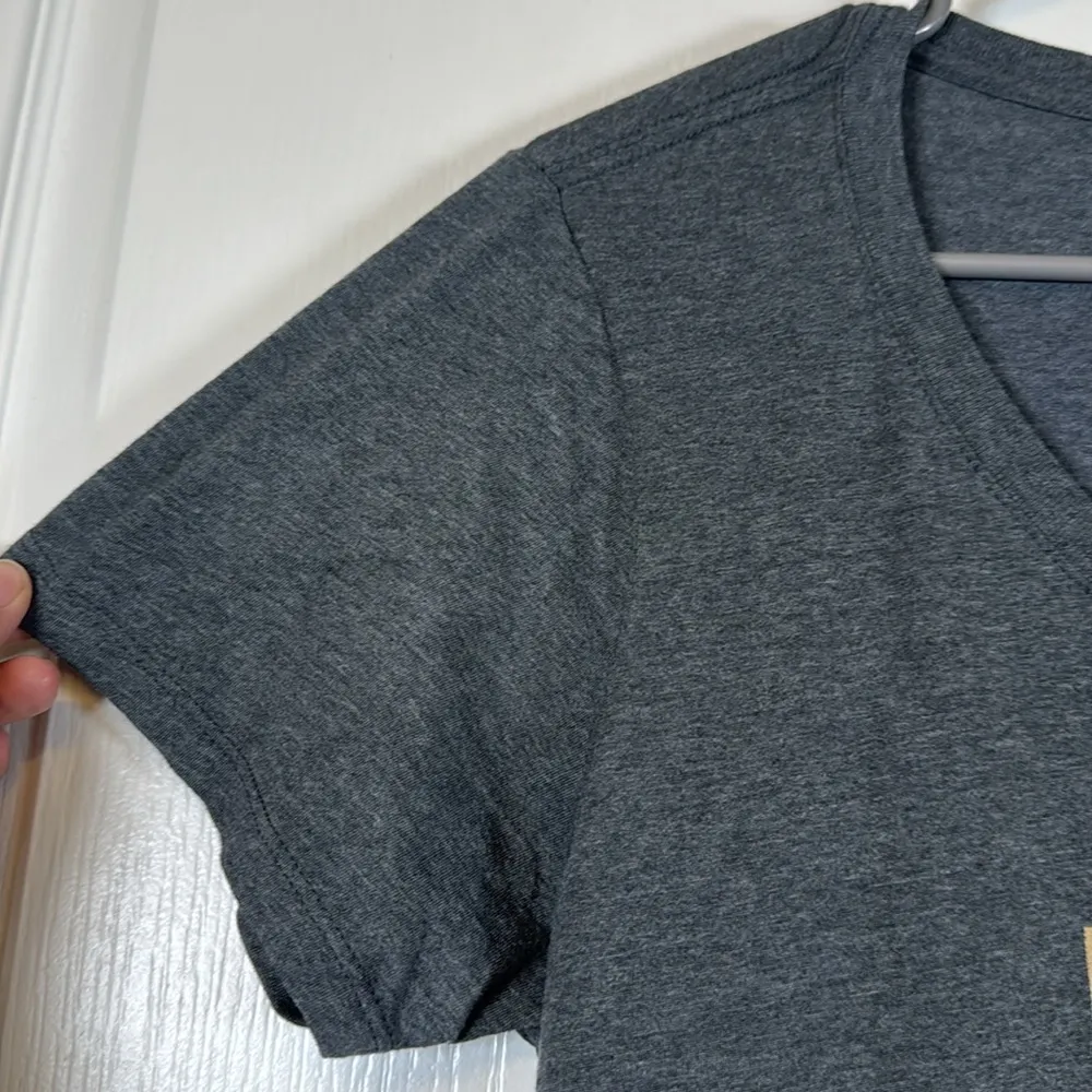 NHL Fanatics VGK NHL Vegas Golden Knights Gray V-Neck Shirt Large EUC #2502 - Image 2